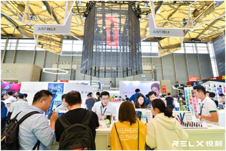 全方位展现安心品质,RELX悦刻上海国际电子烟展受热捧(图1)