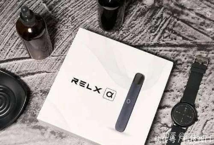 悦刻RELX电子雾化器一代二代三代四代五代哪个好_(图2)