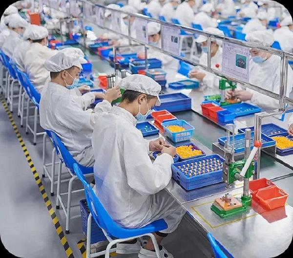 电子烟结束混沌20年悦刻争取下一张“门票”(图2)