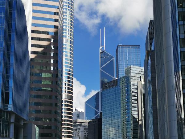 港股异动华宝国际(00336)拉升11%电子烟生产许可证陆续发放北水近一月加仓1.5个百分点