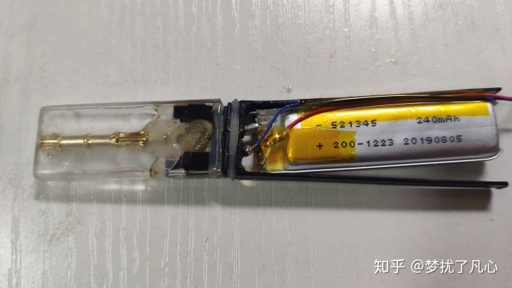 随时随地，想来就来一口的瓦拉丁即抛型雾化棒和电子雾化烟套装横向评测(图20)