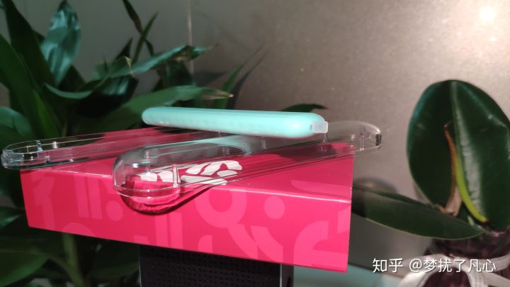 随时随地，想来就来一口的瓦拉丁即抛型雾化棒和电子雾化烟套装横向评测(图15)