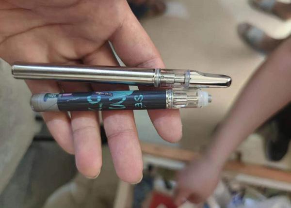 小心，这种“上头”烟油是新型毒品！上海警方去年破涉毒案件700余起