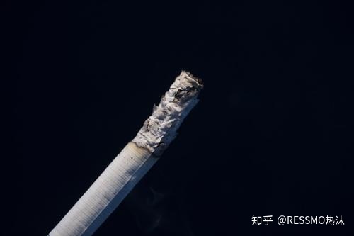 电子烟和普通香烟哪个危害更大?(图2)