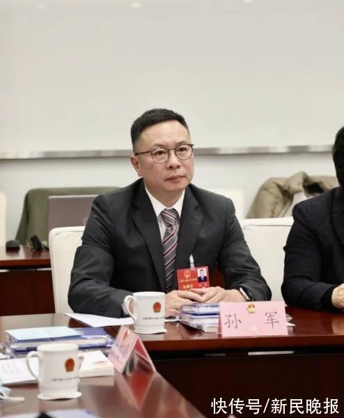 上海积极推动将电子烟纳入控烟条例监管(图1)