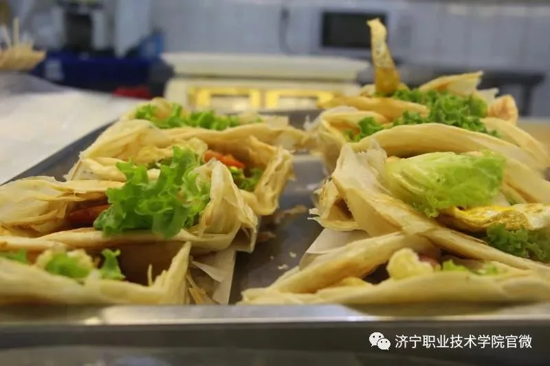 我们和济职浪漫的“一二三四”(图5)