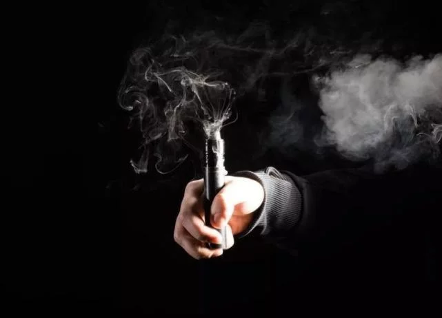 电子烟的危害更大