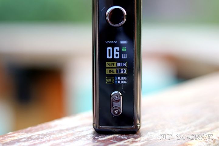 带屏幕可控制的电子烟，VOOPOO旗下新品体验，手动气动双吸模式(图11)