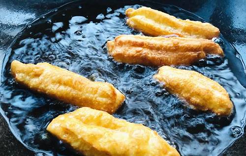 买食用油时，包装上的一级、二级、三级是什么意思，哪种油烟少？(图10)