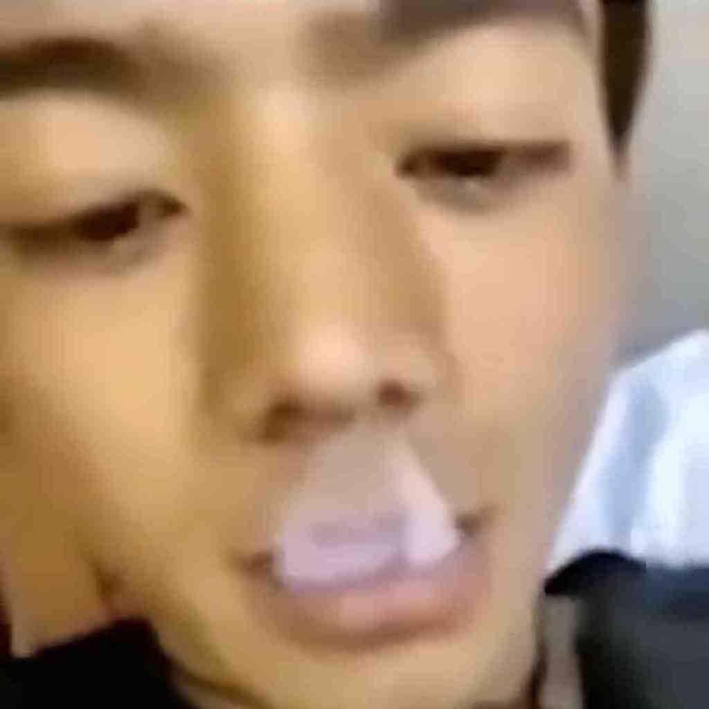 LOL：丁真连麦小超梦，直接派雪豹送上悦刻五代：这是我家乡特产(图5)