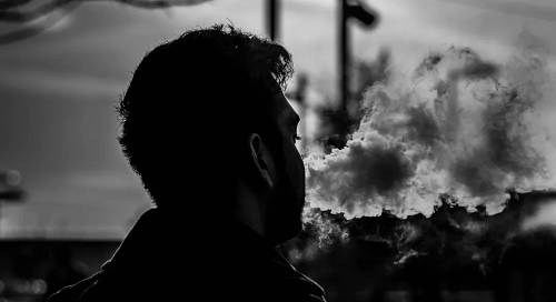 活在悦刻阴影下 电子烟品牌都陆陆续续消失(图4)