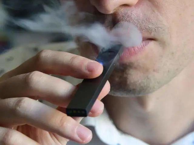 暴跌43%，巨头也扛不住，电子烟已到穷途末日了吗？