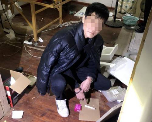 广西首例！钦州侦破贩卖“上头电子烟”案！多人被抓…(图3)
