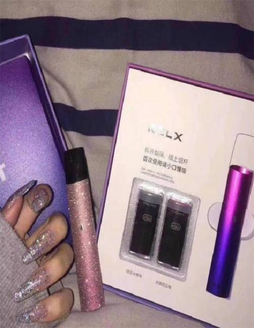  来袭！悦刻正品货源批发“如隔三秋”-第2张图片-新品图解