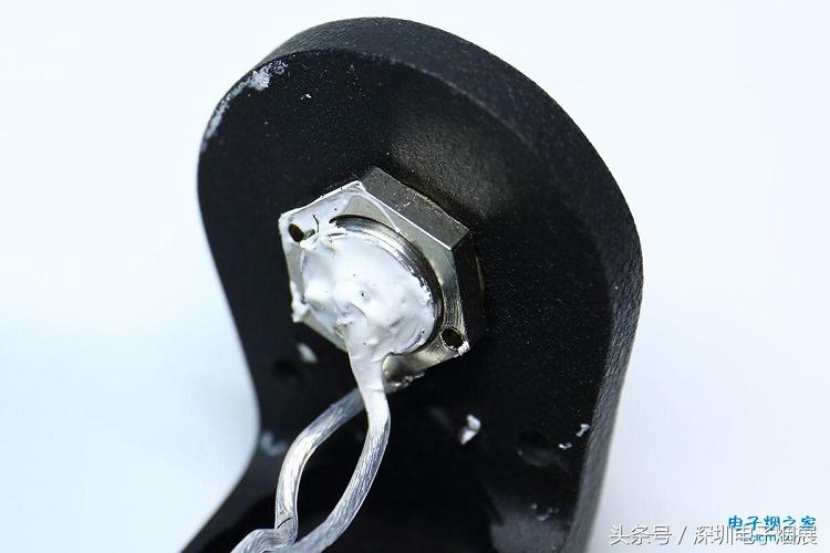 名芯大小电，雅典娜PRIDE 75主机评测