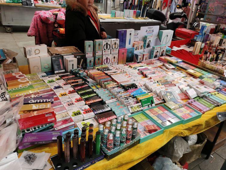 半岛观察丨卖一支赚一支!监管来了,电子烟还能暴利多久_(图2)