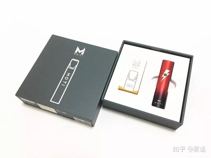 超炫酷的MOTI魔笛联合定制款——黑红烈焰电子烟选悦刻还是选魔笛？这款产品惊艳了我【深度测评】从新手入门款到进阶款，国内电子烟前三品牌，悦刻、魔笛、柚子产品对比测评！【经验帖】悦刻、魔笛、柚子三大主流电子烟品牌体验分享vvild小野V1 Plus评测！罗老师+冠希哥的双料小烟？到底是情怀收割机还是实力派？(图11)