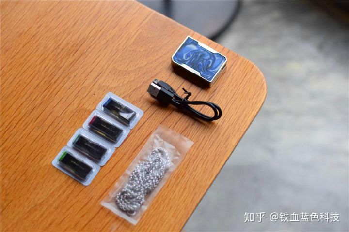 小烟结构拆解解析新手如何选择电子烟？(图6)