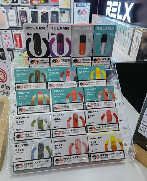 电子烟“花头经”有多透_记者暗访了这些店铺,又跟销售员、消费者聊了聊(图2)